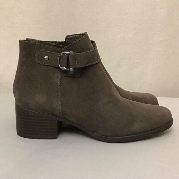 Naturalizer 7.5 Drewe Suede Ankle Women’s Boots Gray Chunky Block Heels Bootie - Picture 10 of 10